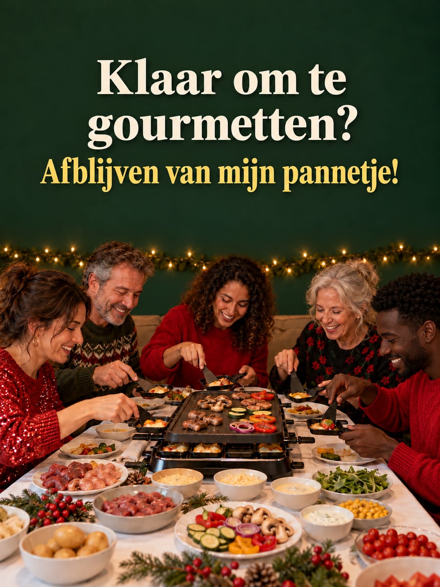 Kerstplaatje met de tekst ‘Klaar om te gourmetten?’ en ‘Afblijven van mijn pannetje!’ – familie aan de gourmettafel, gourmetstel, kerstdiner met lichtjes