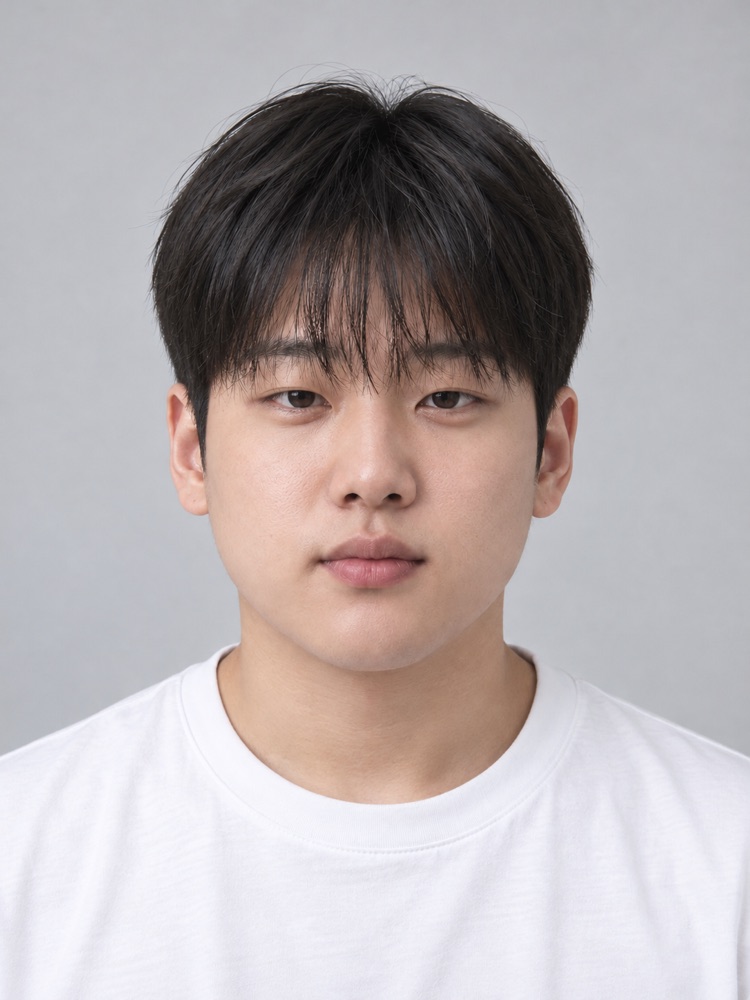 圓臉・20 歲剪空氣瀏海・男