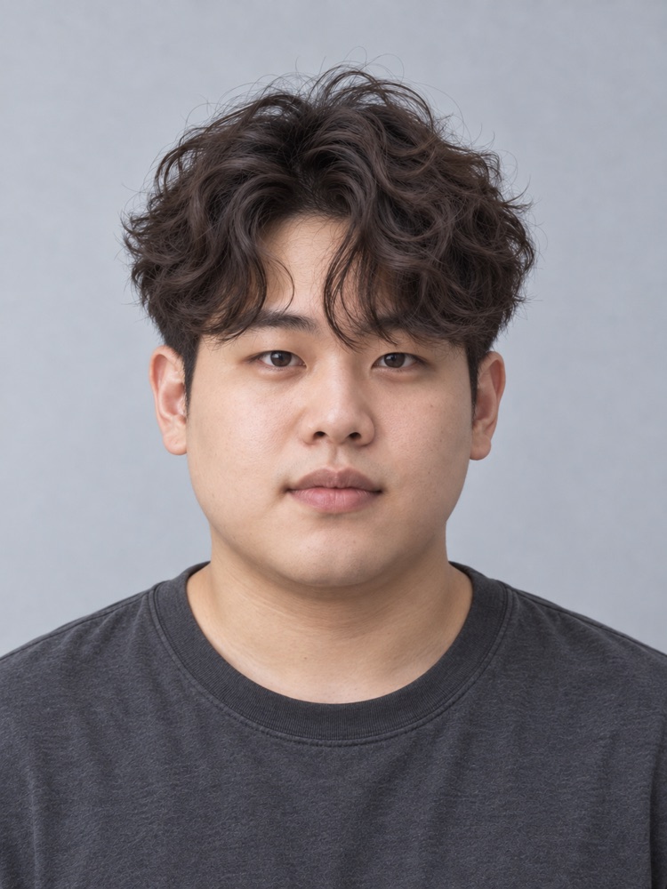 圓臉・22 歲剪萊斯利捲