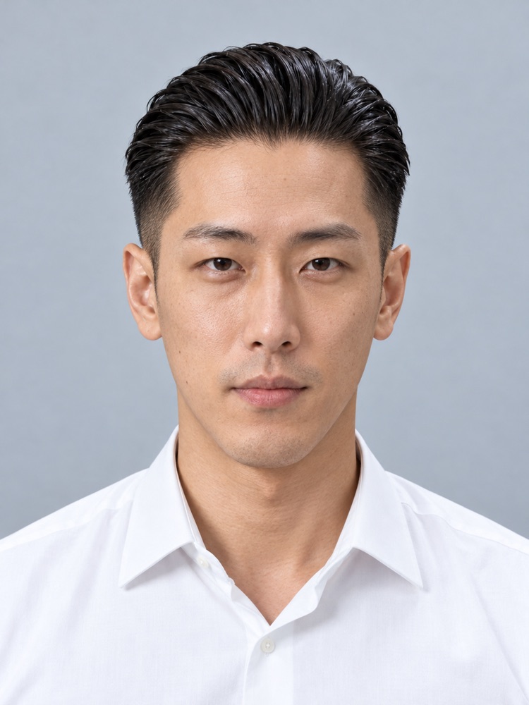 長臉・31 歲剪油頭(大背頭)