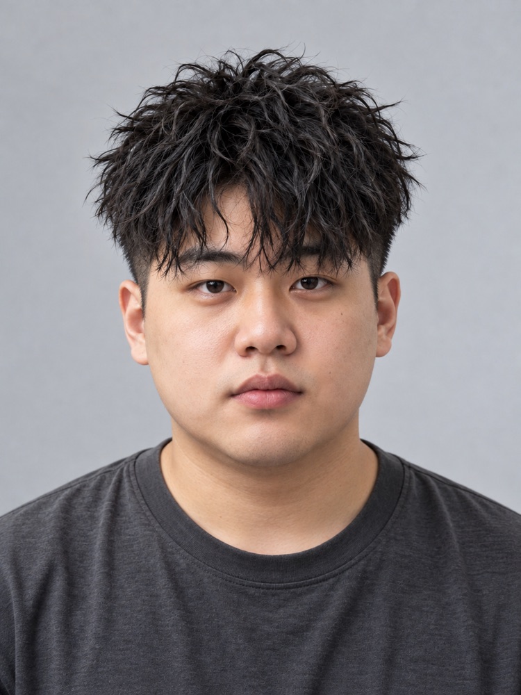 圓臉・21 歲剪錫紙燙