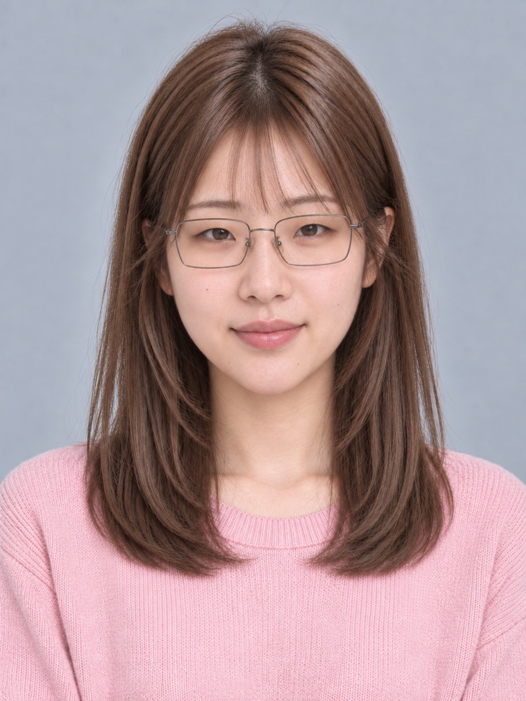 戴眼鏡・單眼皮・28 歲剪空氣瀏海