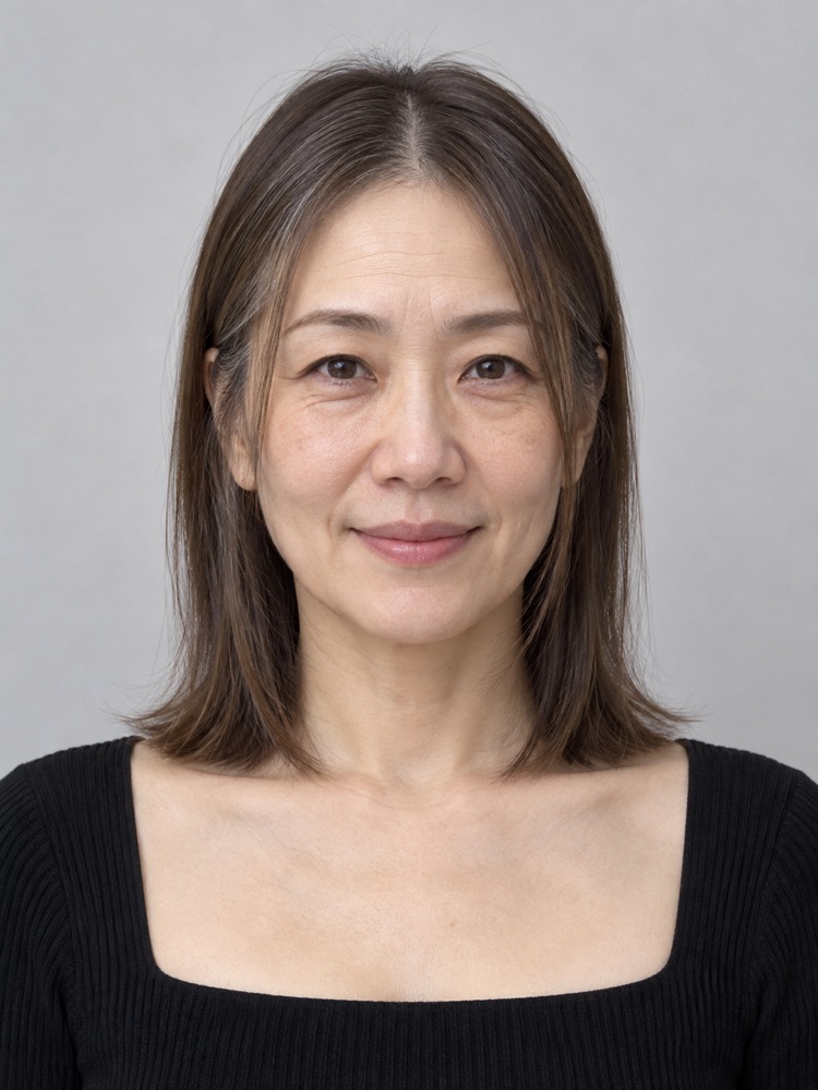 細軟髮・髮量少・48 歲剪鎖骨髮