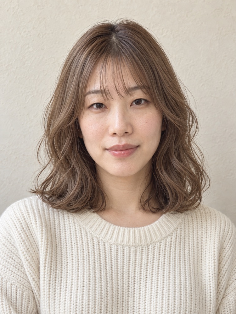 髮很直又硬・30 歲剪空氣感微捲燙
