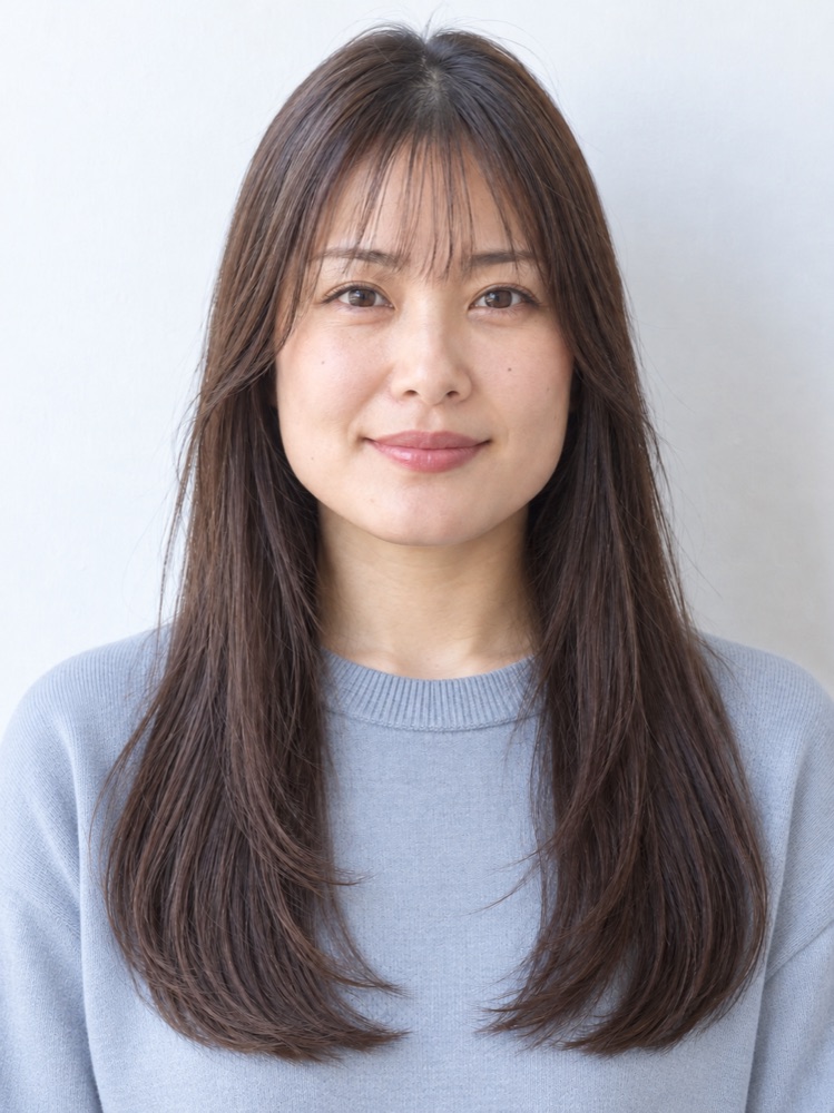 下顎寬臉・32 歲剪空氣瀏海