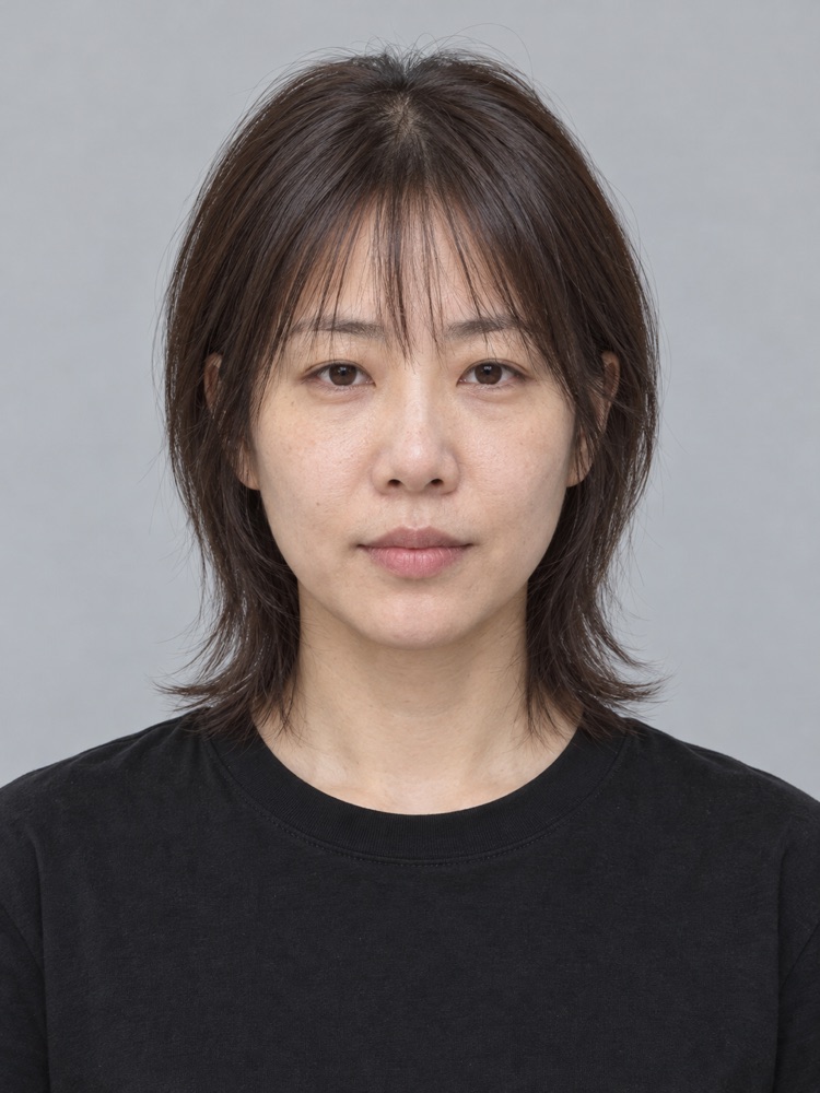細軟髮・髮量少・34 歲剪狼尾頭